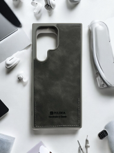 Samsung S25 Ultra Puloka Handmade Back Cover