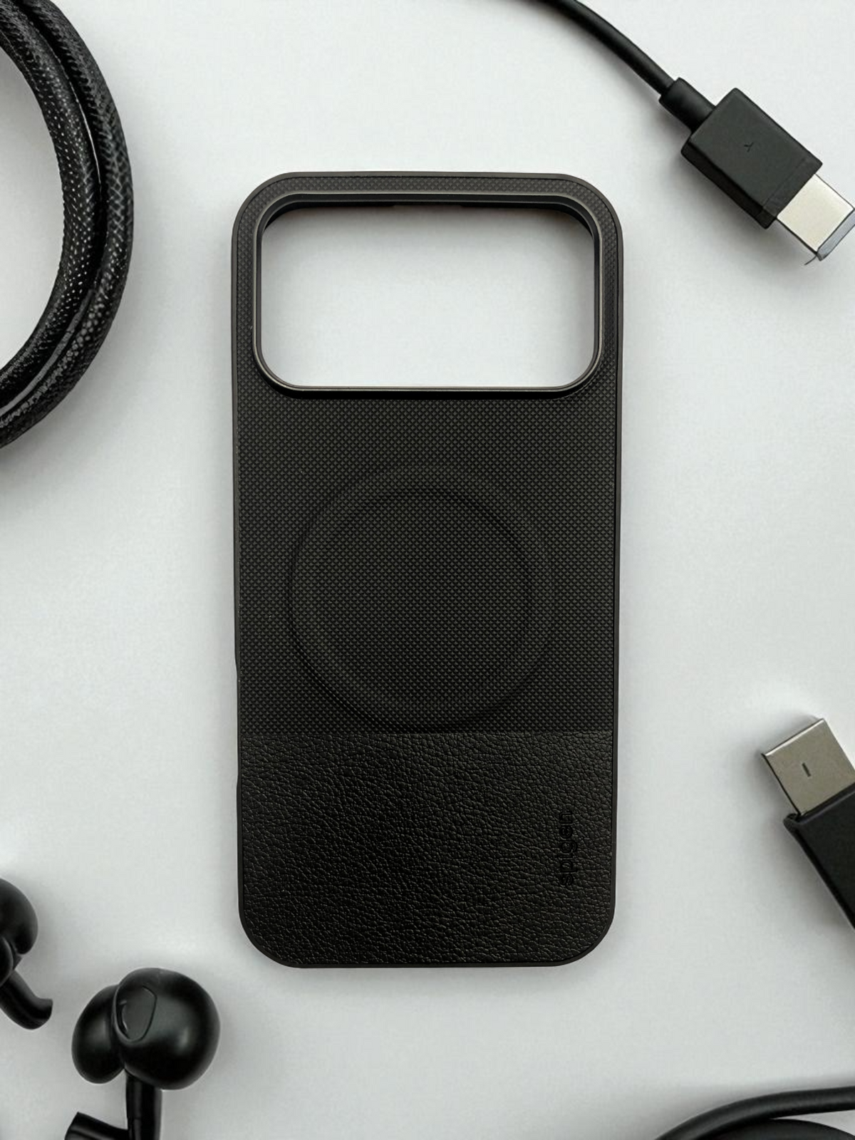 IPhone 17 Pro Max Ring Cover