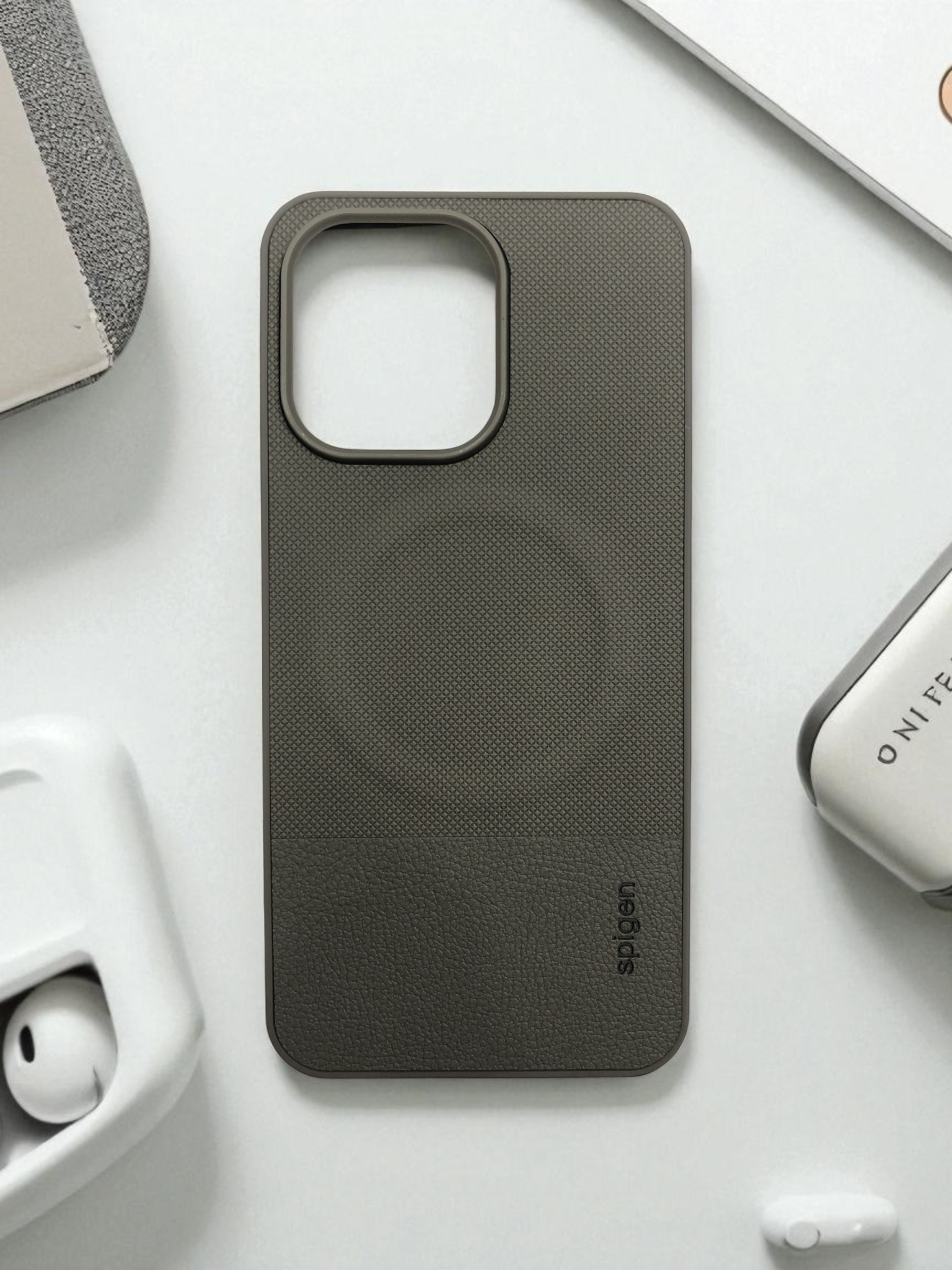 OnePlus 13T Back Cover